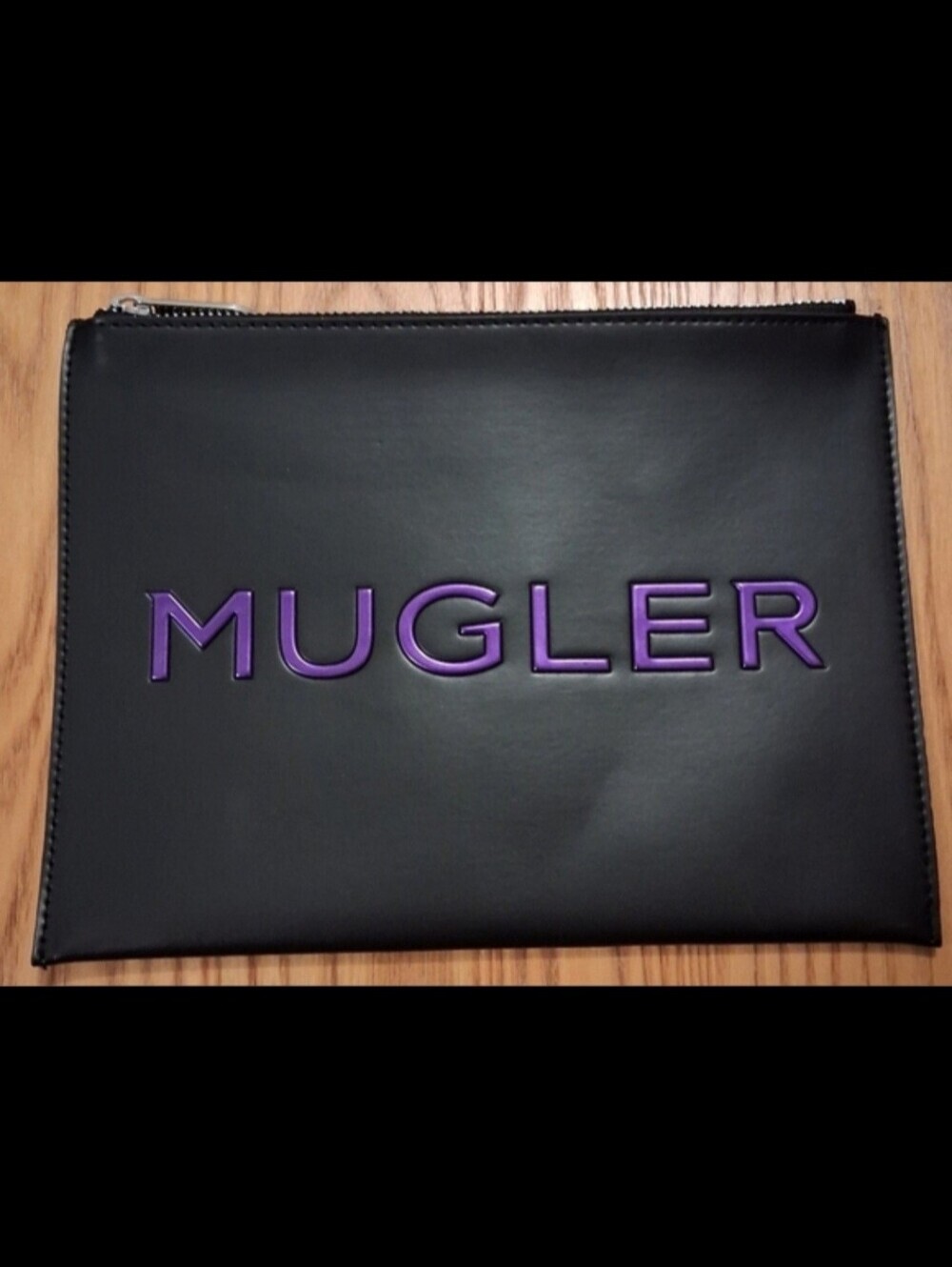 NWOT Thierry Mugler Parfum Black Vegan  Cosmetic Makeup Beauty Travel Pouch Bag